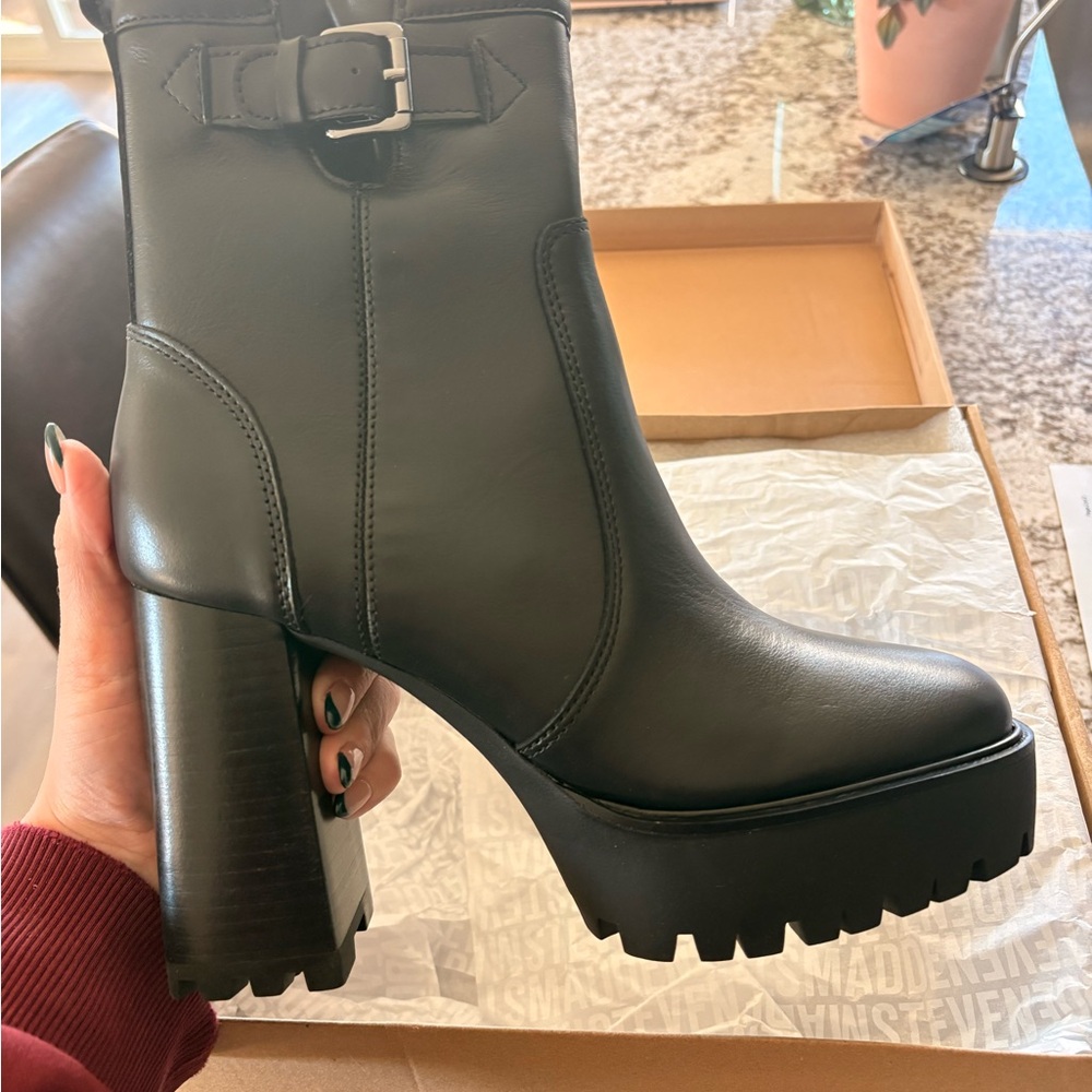 Steve Madden Black Chunky Heeled Boots